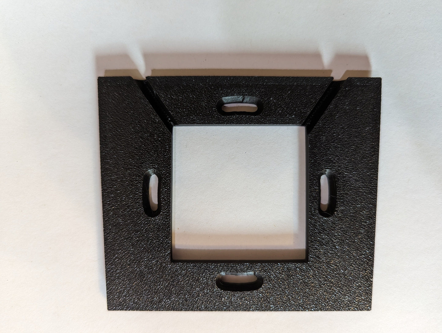 Low Profile Tablet Wall Mount - Universal Fit