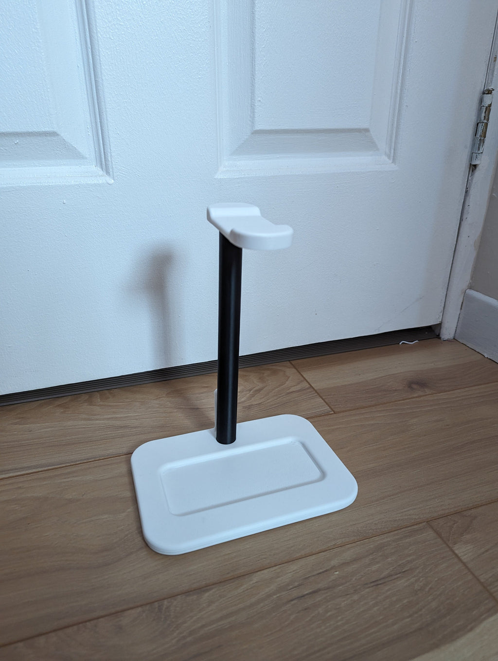 Headphone Stand for Apple AirPods Max, Sony XM Series etc. - Univeral Fit For All Headphones headphone stand