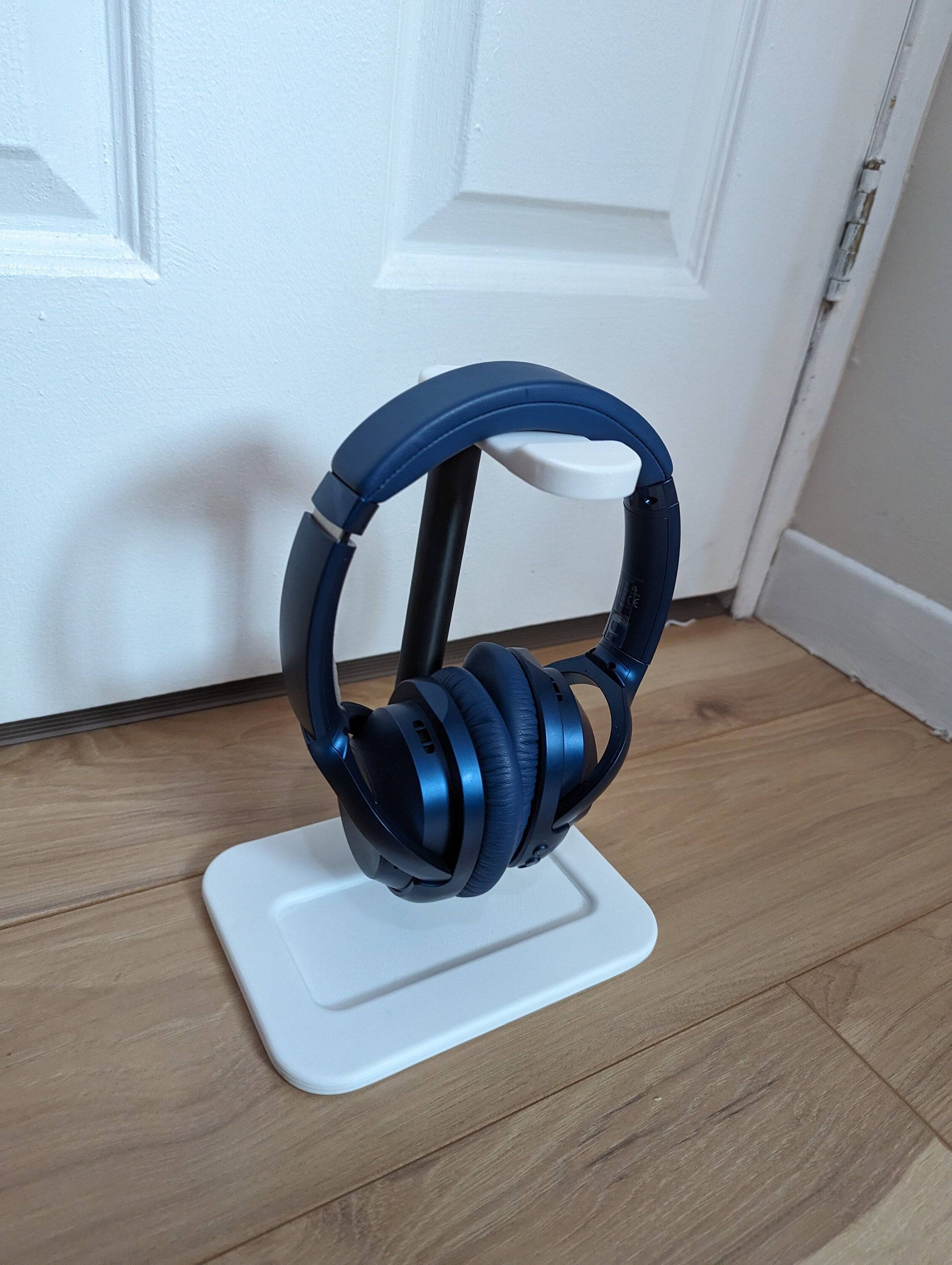 universal overear headphone stand