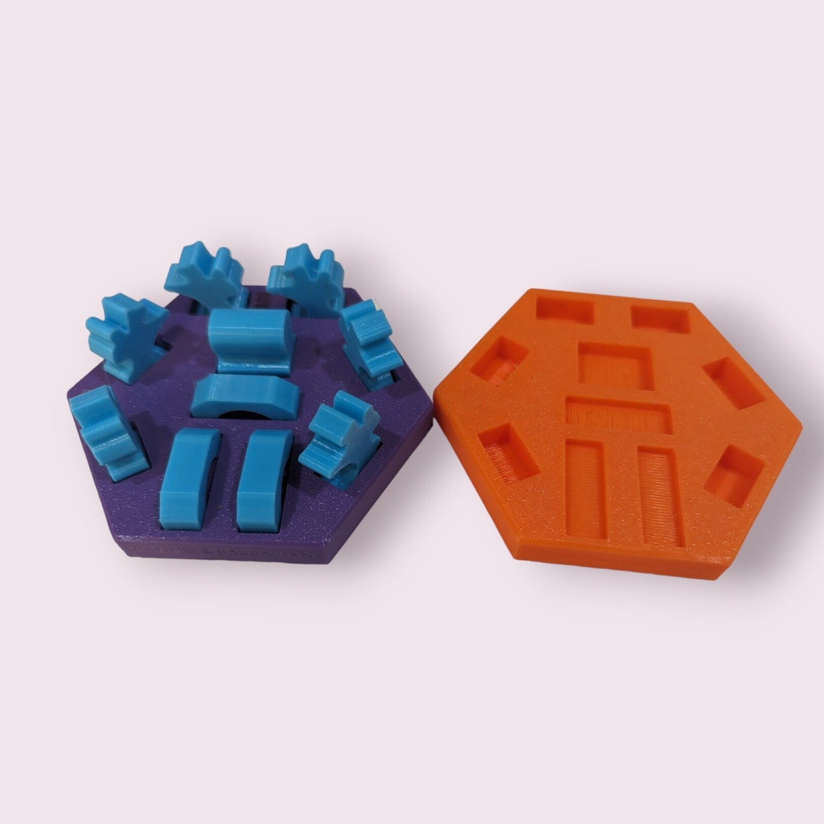Traders and Barbarians Holders for Settlers Of Catan Board Game - Red 4