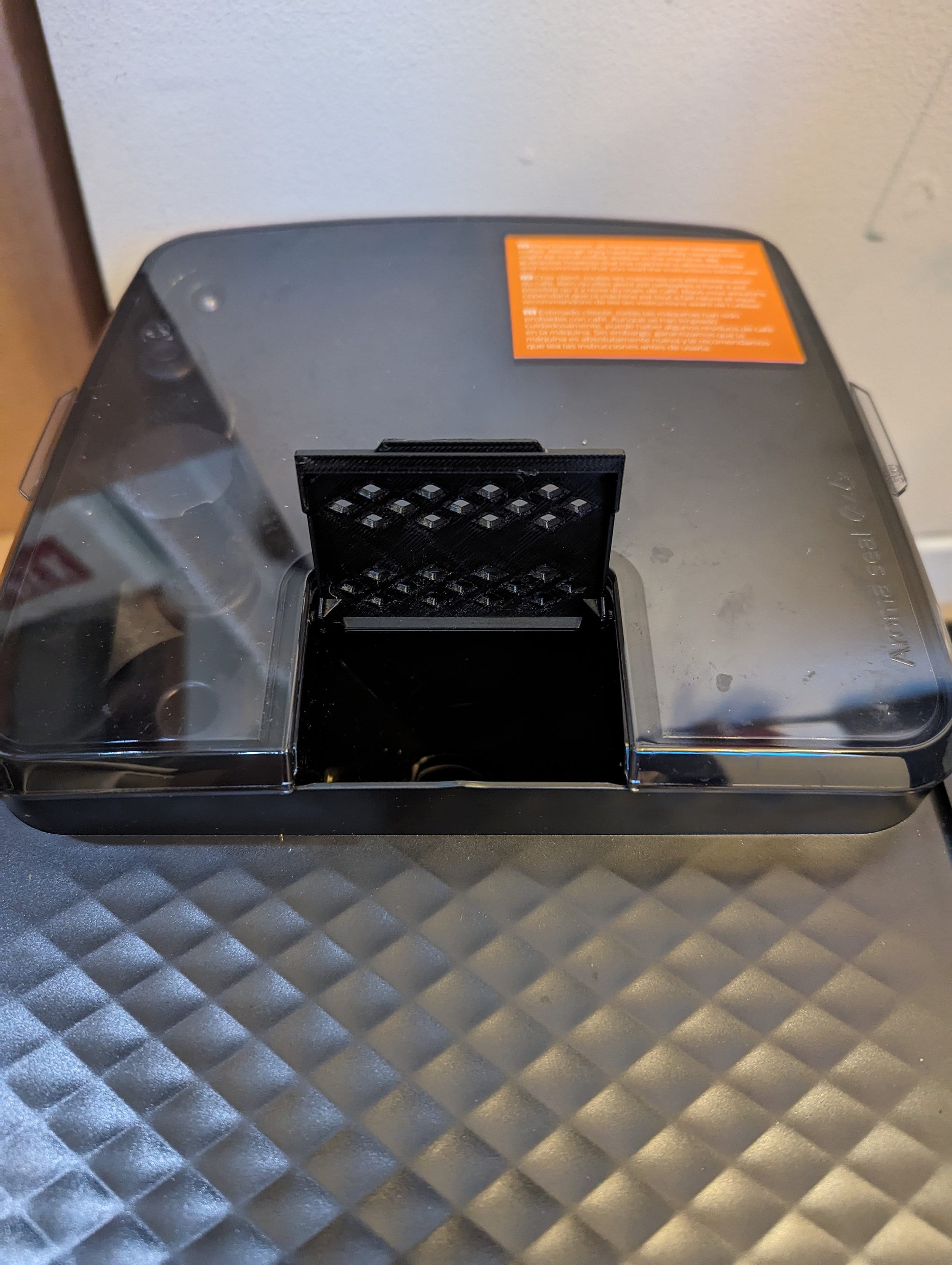 Replacement Coffee Grounds Lid for Philips LatteGo - Snap-In replacement lid, detail view
