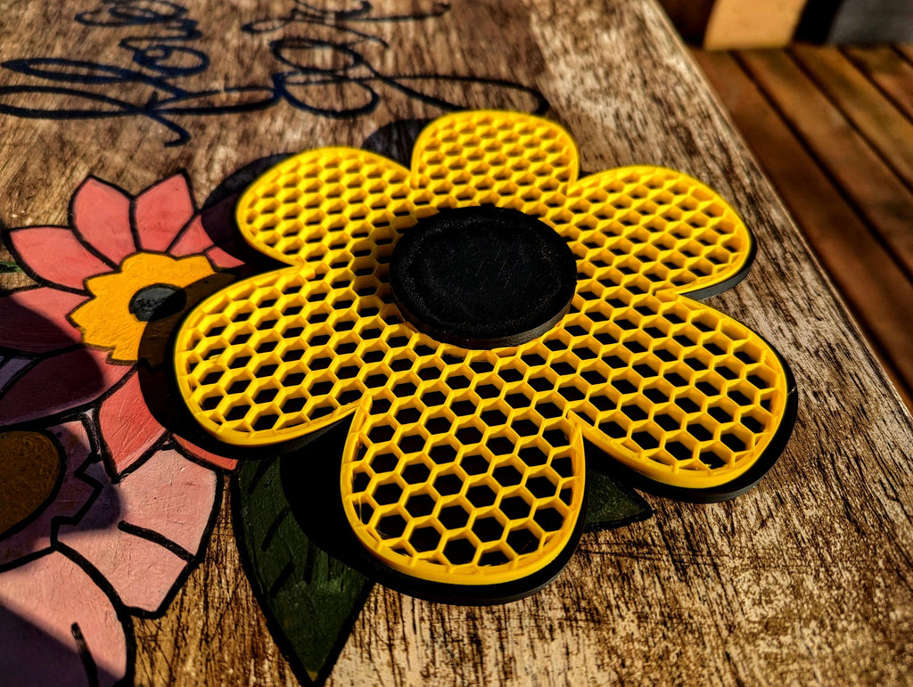 Bee Feeder - Floating Insect Drink Bar - Bee and Insect Life Raft