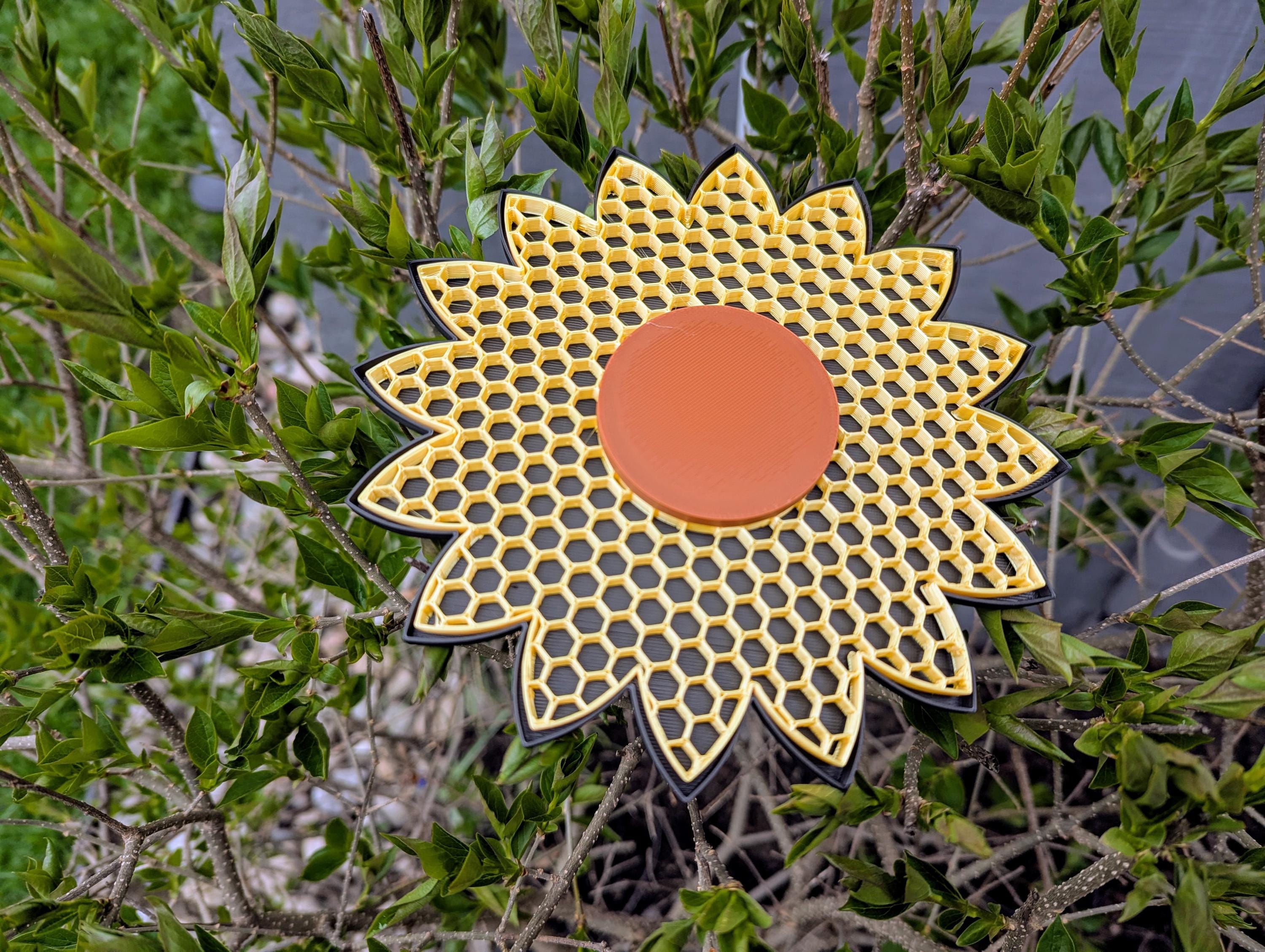 Bee Feeder - Sunflower Bee Waterer - Bee and Insect Life Raft