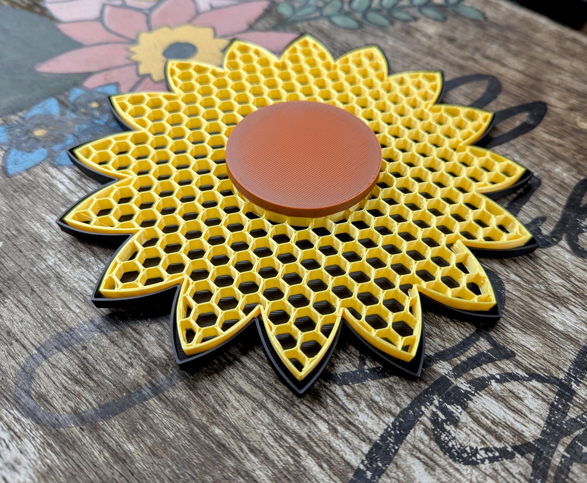 Sunflower Bee Waterer: Pollinator Insect Life Raft