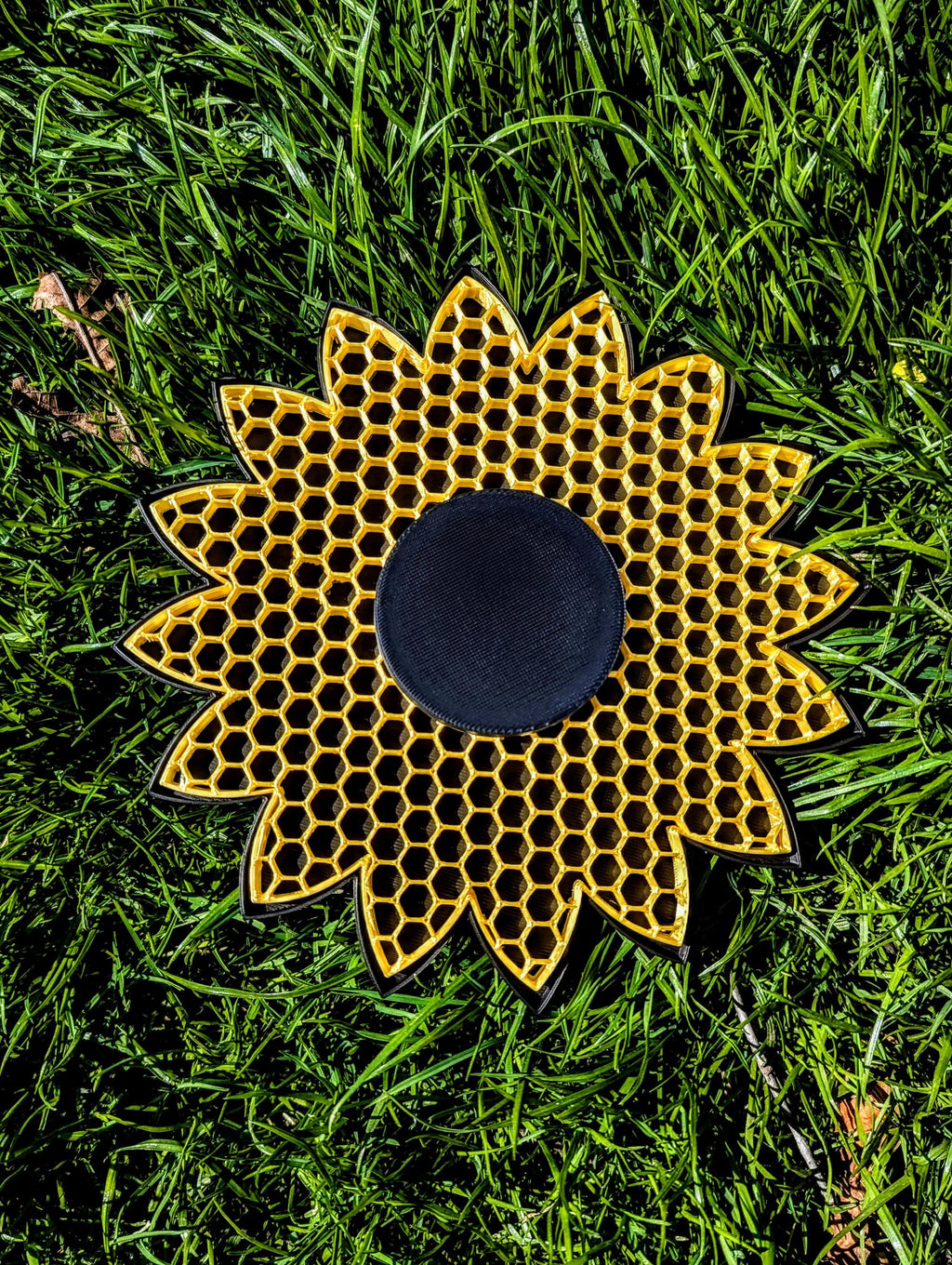Bee Feeder - Sunflower Bee Waterer - Bee and Insect Life Raft - Blue Black