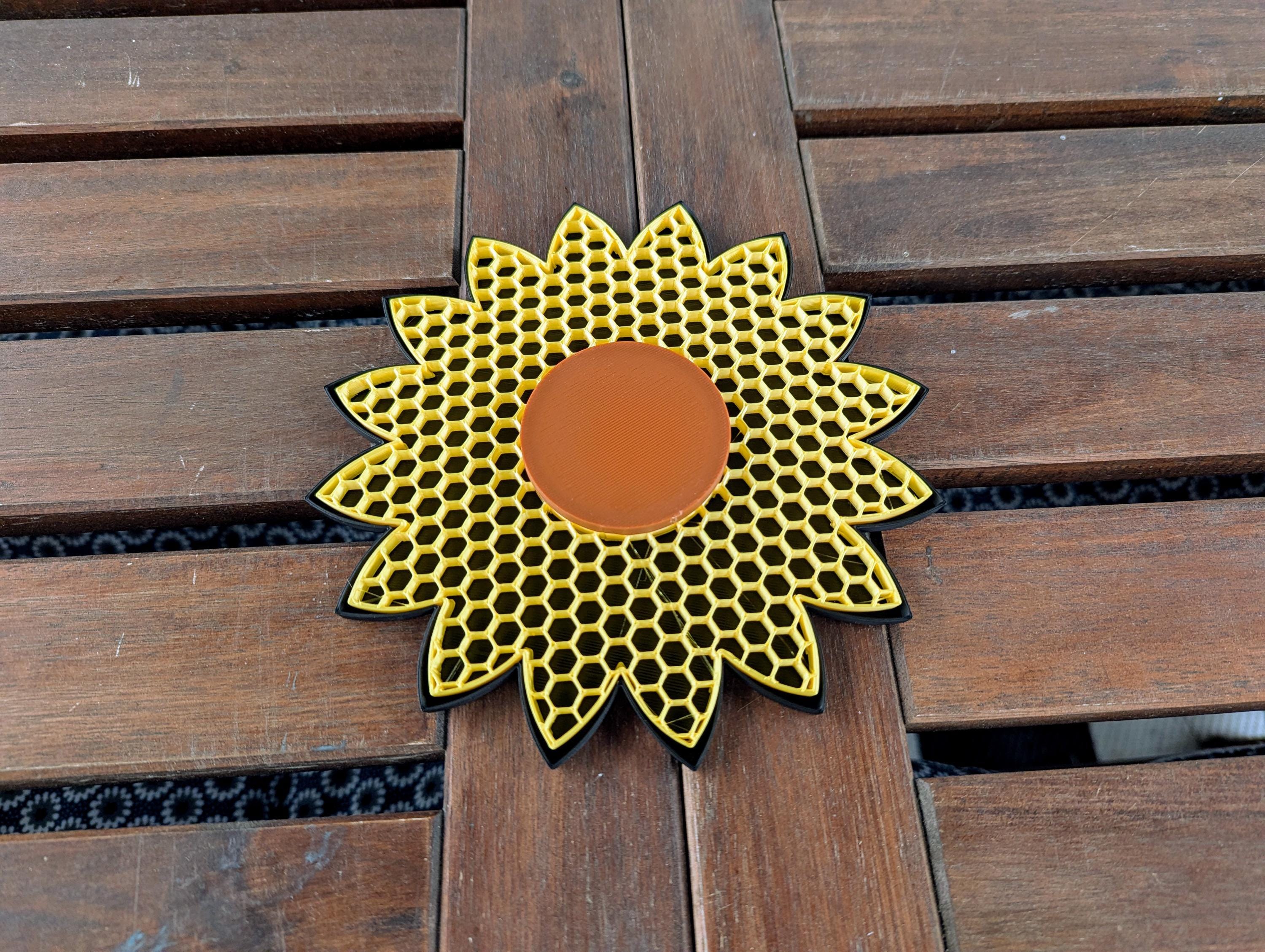 Bee Feeder - Sunflower Bee Waterer - Bee and Insect Life Raft - Blue Red