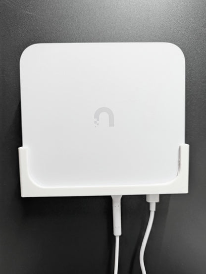 Wall Mount for Unifi Ubiquiti Cloud Gateway Max & Ultra | Low-Profile Horizontal or Vertical Bracket for UCG-Max and UCG-Ultra and UCG-Fiber