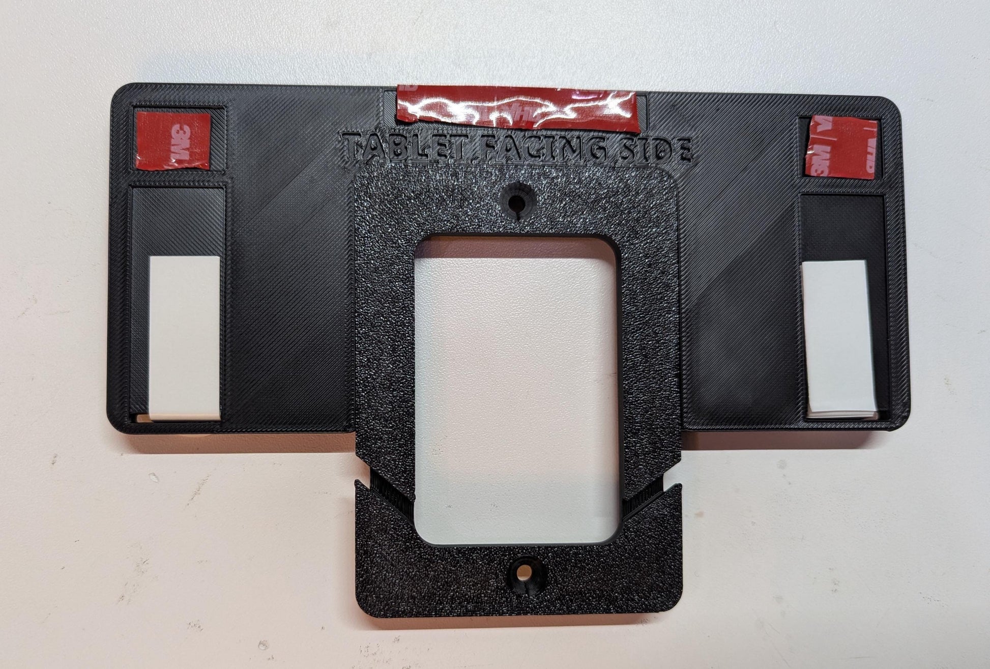 Low Profile Tablet Wall Mount - Universal Fit