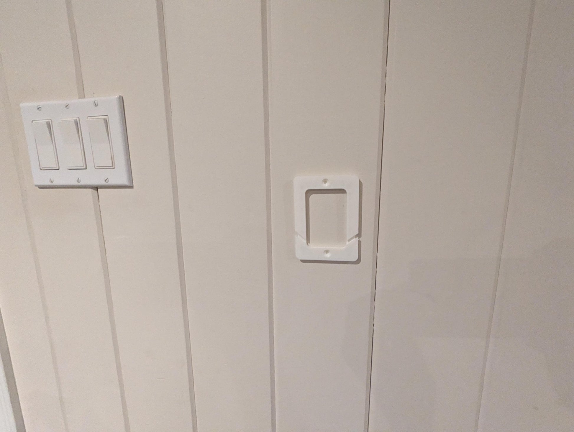 Tablet Mount Home Assistant Dasbboard - Fits North American Junction Boxes - Tablet Quick Release Mounting System